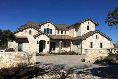 Photo of a rustic house exterior in Austin.