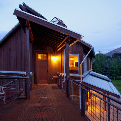 Contemporary wood exterior home idea in Boise