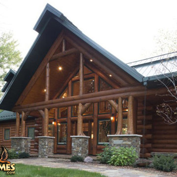 Luxurious log home entrance Lakehouse 4166AL by Golden Eagle
