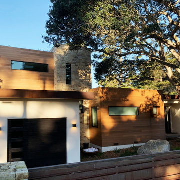 LYON RESIDENCE
