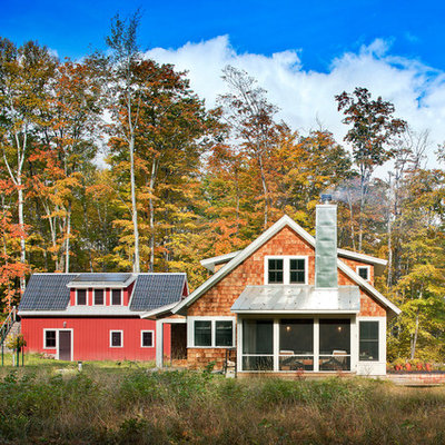 Mid-sized farmhouse red two-story wood gable roof photo in Minneapolis
