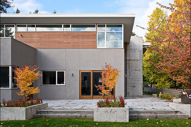 Modern two-story mixed siding exterior home idea in Seattle