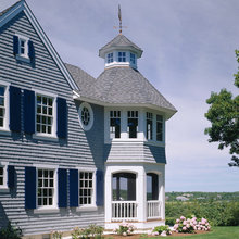farmhouse colonial