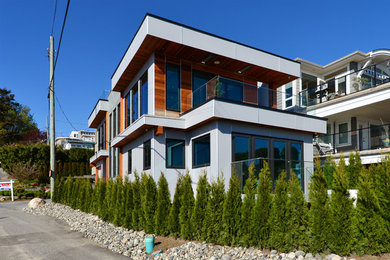 Inspiration for a contemporary exterior home remodel in Vancouver