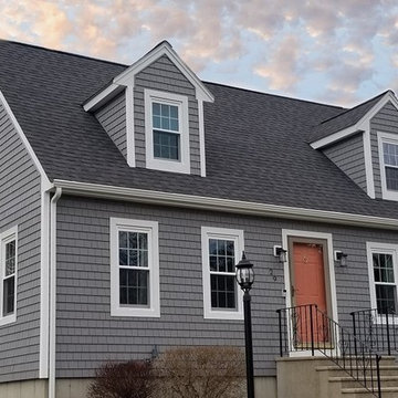 Mastic Cedar Discovery Vinyl Siding, Acushnet, MA