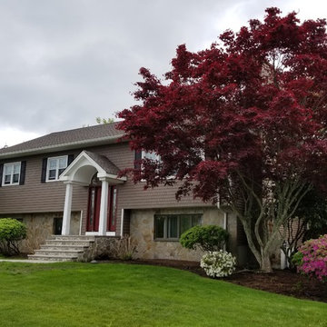 Mastic Vinyl Siding & GAF Roofing, Dartmouth, MA