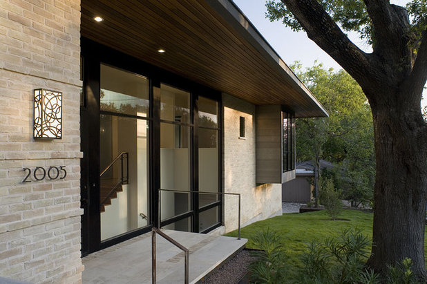 Modern Exterior by Hugh Jefferson Randolph Architects