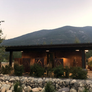 Mazama Meadow Guest House.  Mazama, Washington