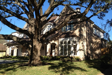 Inspiration for a timeless exterior home remodel in Houston