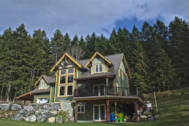 Exterior home photo in Vancouver