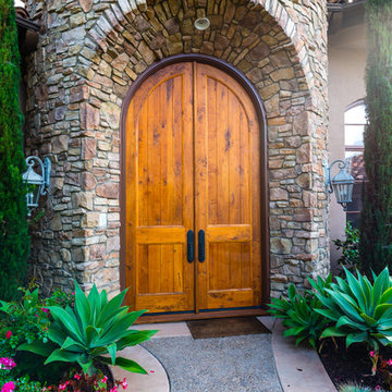Meadows Del Mar Occupied Home Staging