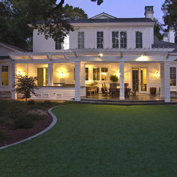 Menlo Park Outdoor Entertainment Area