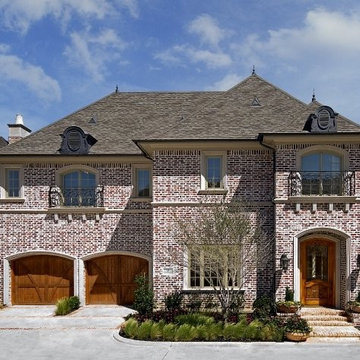 MICHAEL MOLTHAN LUXURY HOMES