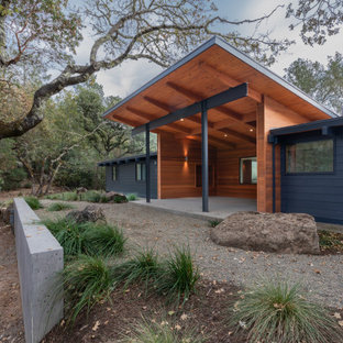 1950s exterior home photo in San Francisco