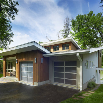 Mid Century Modern Lake House