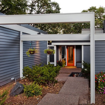 Midcentury Modern in St. Paul, MN - by EcoDEEP Architecture.