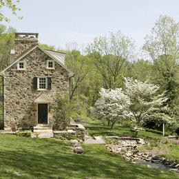 https://www.houzz.com/photos/mine-road-farm-exterior-farmhouse-exterior-philadelphia-phvw-vp~672990