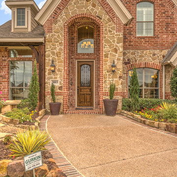Mira Lagos Model Home