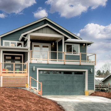 Modern and Craftsman Style Mix - Exterior Front Facade