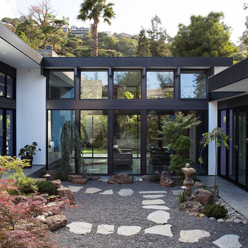 Modern Atrium House