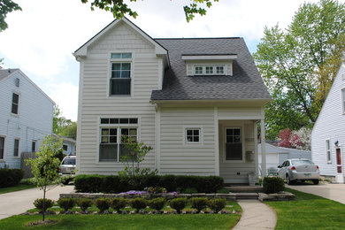 Example of a classic exterior home design in Detroit