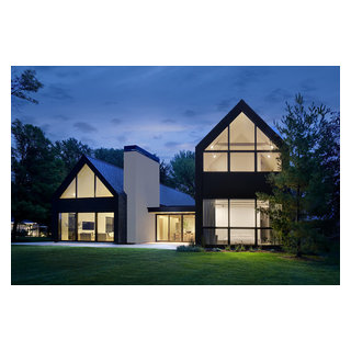 Modern Exterior - Modern - Exterior - Milwaukee | Houzz