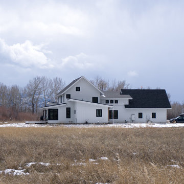 Modern Farmhouse 1