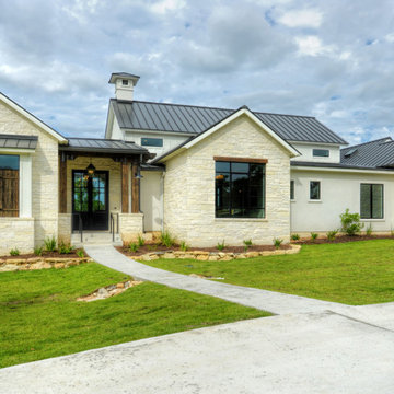 Modern Farmhouse Exterior