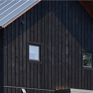 Modern Farmhouse in Black