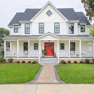Modern Farmhouse in Downtown Naperville
