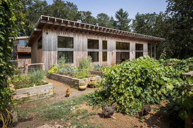 Farmhouse Exterior by M.O.Daby Design