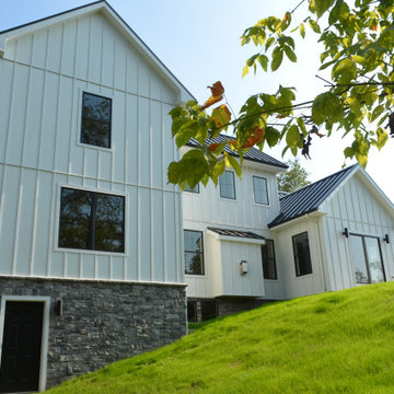 Modern Farmhouse South Hill Area