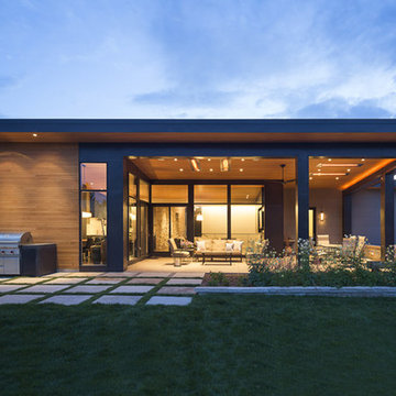 Modern Golf Course Home