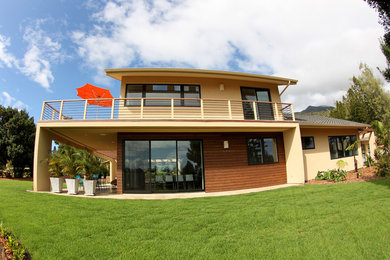 Modern exterior home idea in Hawaii