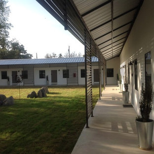 Inspiration for an exterior home remodel in Austin