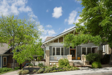 Inspiration for a craftsman exterior home remodel in Austin