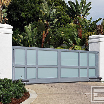 Modern Style Automatic Driveway Gate W/ Steel Frame & White Laminate Glass Panes