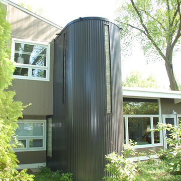Modern Style Home - Evanston, IL in James Hardie Siding & Trim