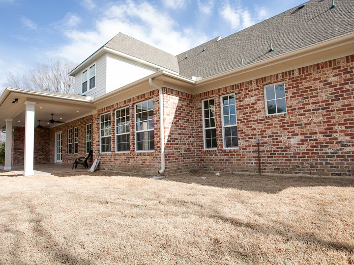 Traditional Exterior - Exterior