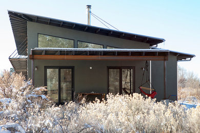 Design ideas for a contemporary bungalow house exterior in Albuquerque.