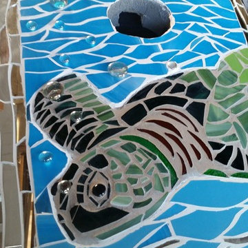 mosaic surfboard shower close up of the sea turtle