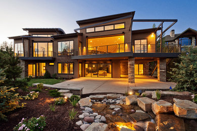 Inspiration for a modern house exterior in Salt Lake City.