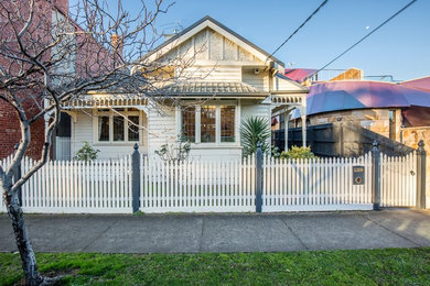 Elegant exterior home photo in Melbourne
