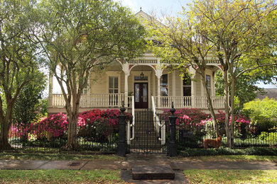 Inspiration for an eclectic exterior home remodel in New Orleans