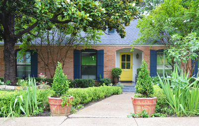Choosing Color: Transform Your Exterior With 2 Cans of Paint
