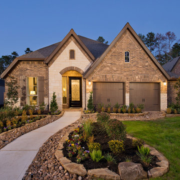 New 2,529 Sq. Ft. Model Home Now Open in Grand Central Park!