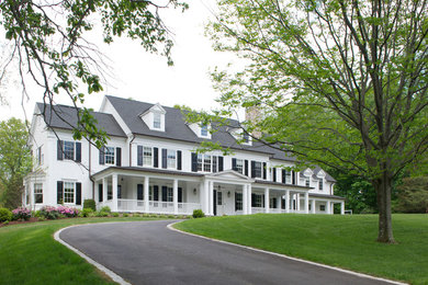 Traditional house exterior in New York.