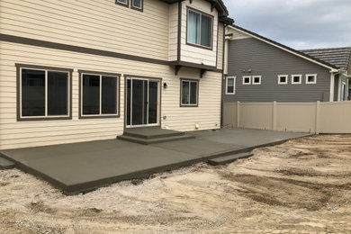 New Concrete patio