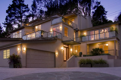 Contemporary house exterior in San Francisco.