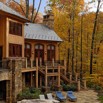 New Custom Home - Natural Surroundings